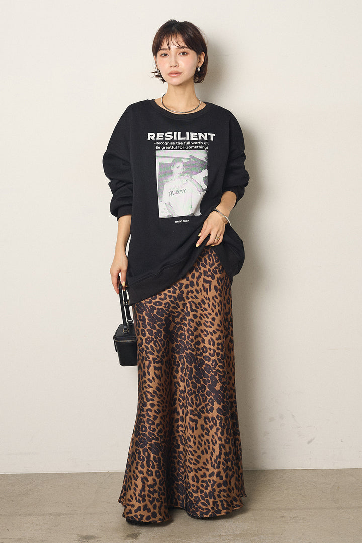 [SET]モノトーンプリントスウェット+レオパード柄サテンスカート(2set)