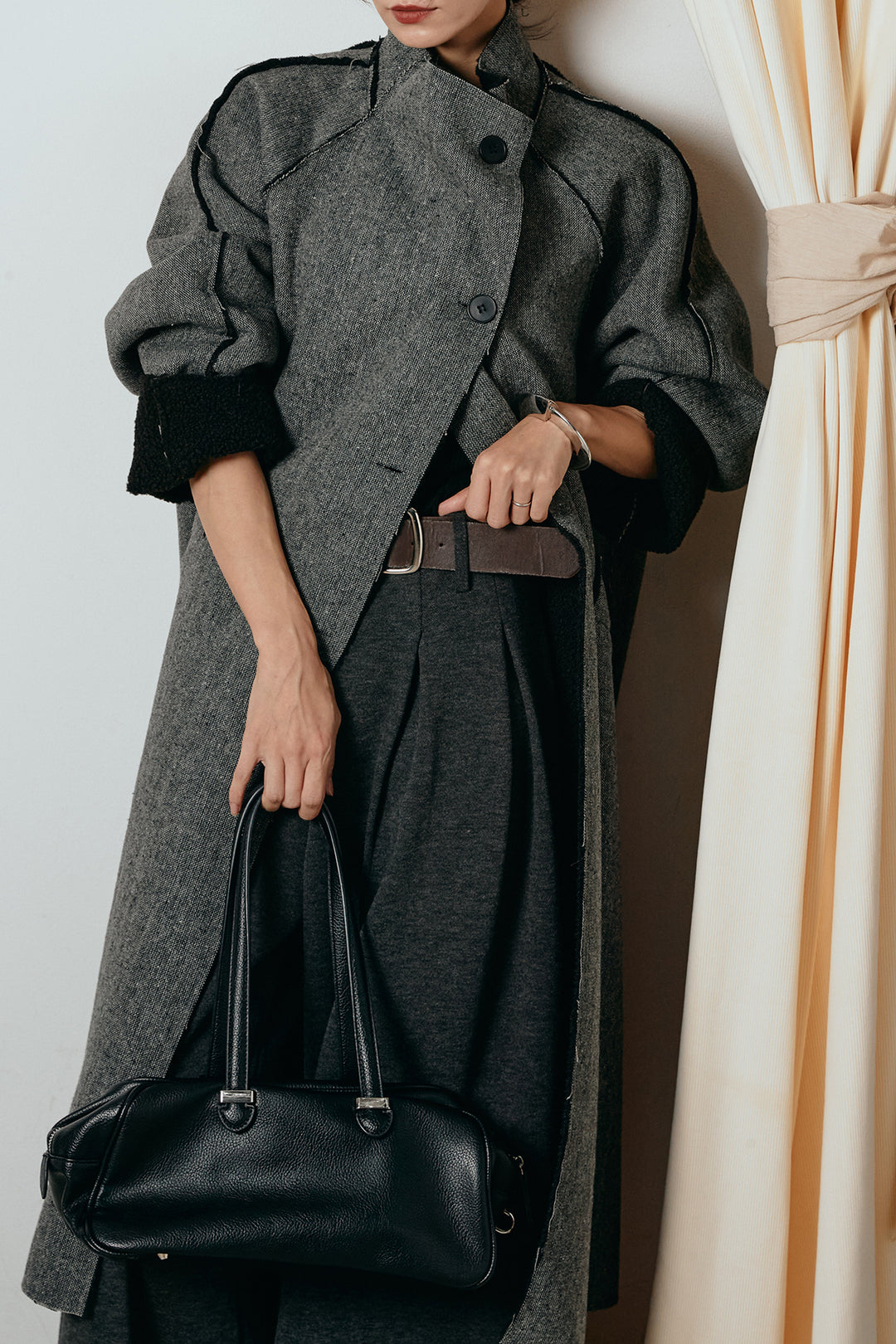 [SET]裏地ボアハイネックロングアウター+フェイクレザー太ベルト付きタックワイドパンツ(2set)