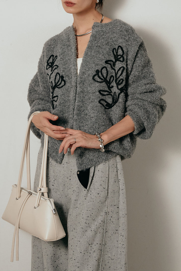 【即納】テープ刺繍ニットカーディガン