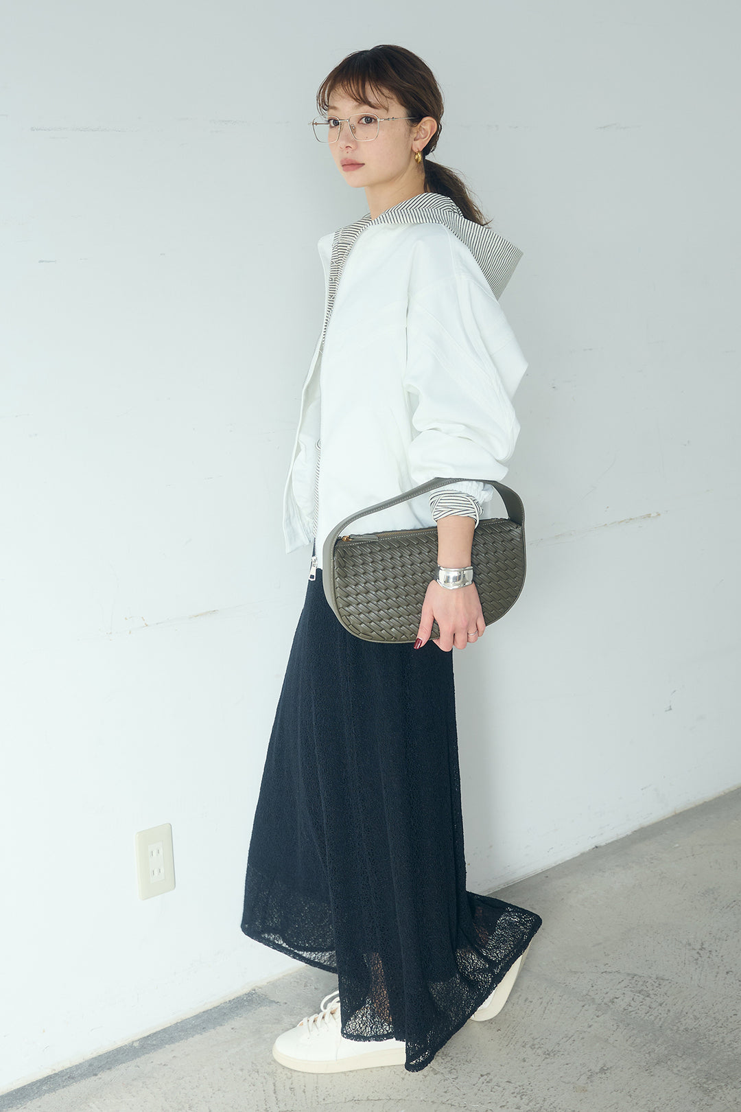 [SET]マルチ切り替えドルマンブルゾン+メッシュ刺繍ロングスカート+ボーダーフーディーロンT(3set)