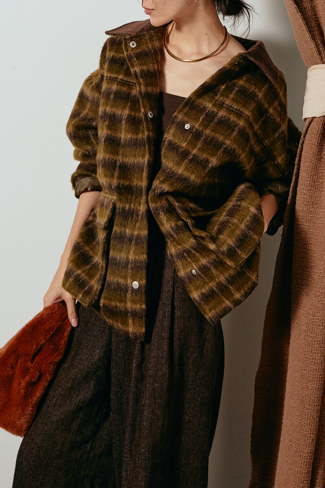 [SET]チェックシャギーミドルカバーオール+フェイクレザーベルト付きスウェードライクワイドパンツ(2set)