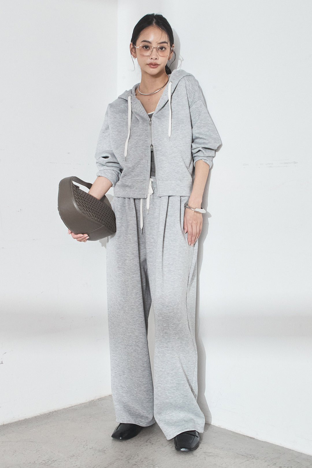 [SET]スウェットドルマンジップフードパーカー+スウェットコクーンイージーパンツ(2set)