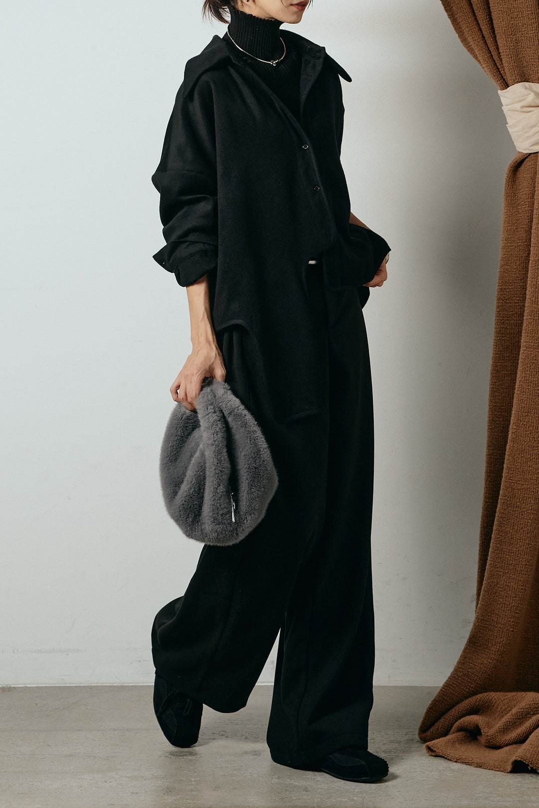 [SET]裾アシンメトリーデザインシャツ+編みベルト付きワイドパンツ+リブニットシームレスタートルプルオーバー(3set)