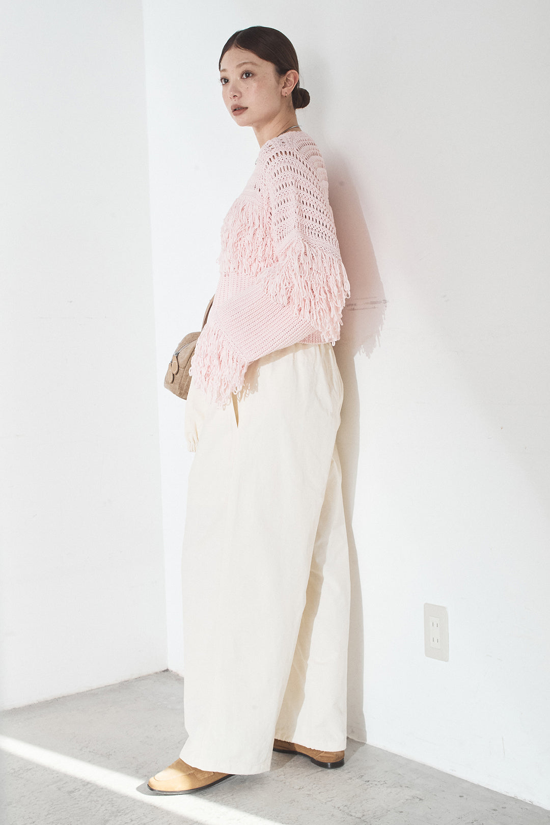 [SET]メッシュフリンジ切り替えプルオーバー+合繊ツイルスタンドウエスト巻きジョガーパンツ(2set)