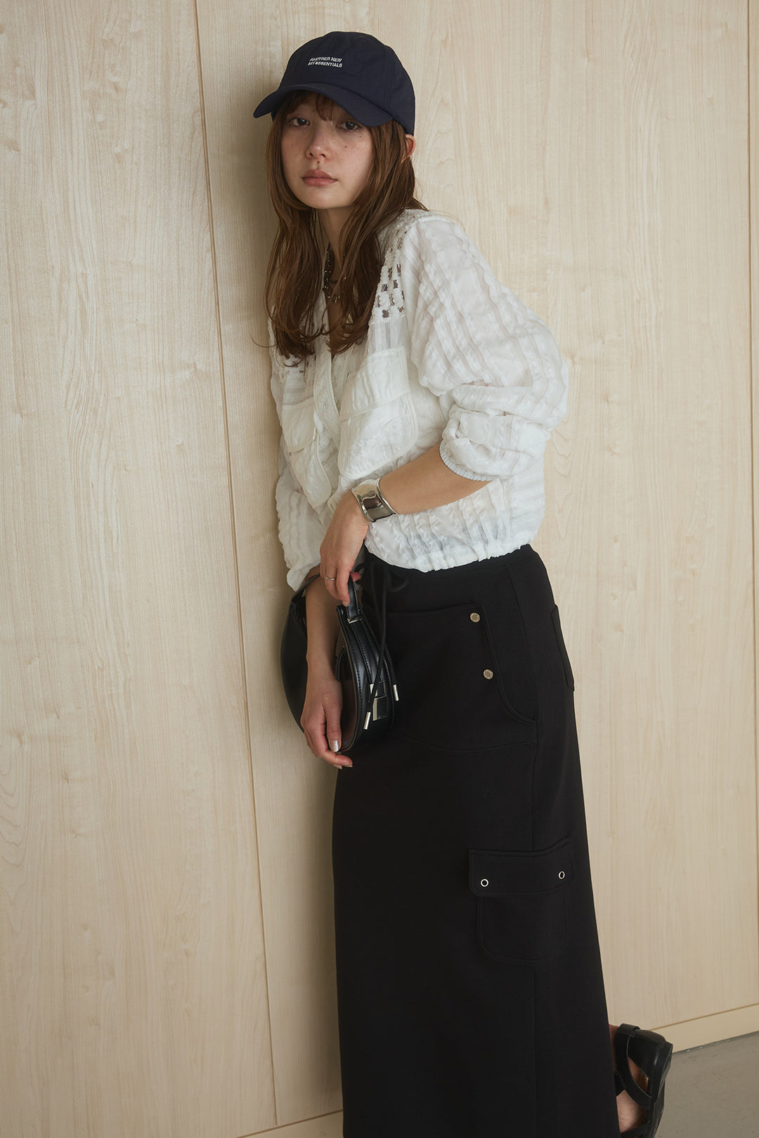 [SET]異素材切替シアーメッシュカーディガン+ドットボタン付きカットタイトスカート(2set)