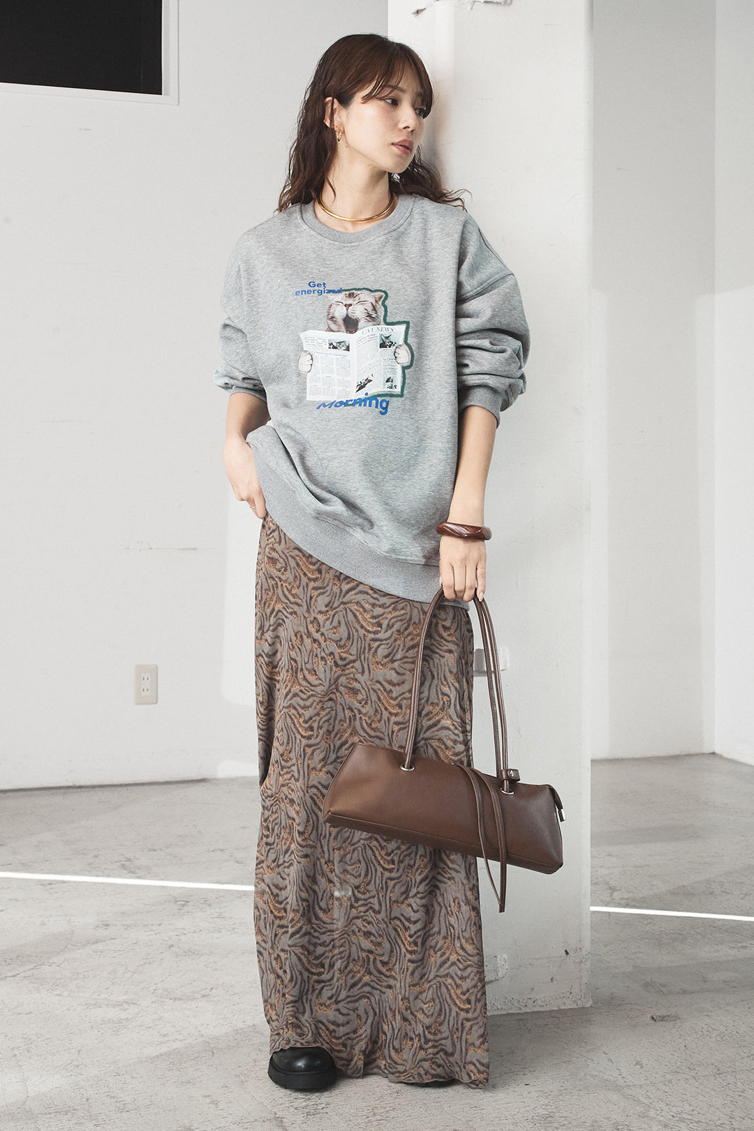 [SET]裏起毛モーニングキャットプリントスウェット+抽象柄ロングスカート(2set)