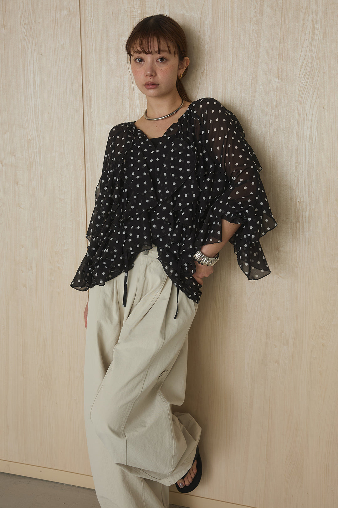 [SET]ドットフリル長袖ブラウス+コットンポリツータックセンターシームカーブパンツ(2set)