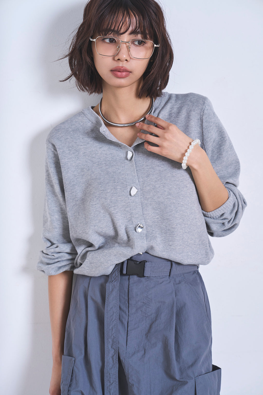 [SET]リサイクルポリニュアンス釦カーデ+撥水加工ナイロンスカート(2set)