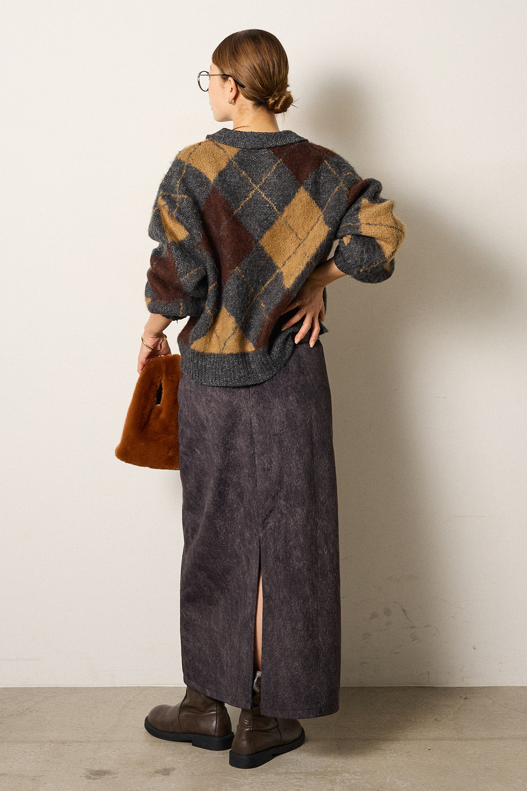 [SET]アクリルモヘアアーガイルキーネックプルオーバー+ロープベルト付きスウェード調スカート(2set)