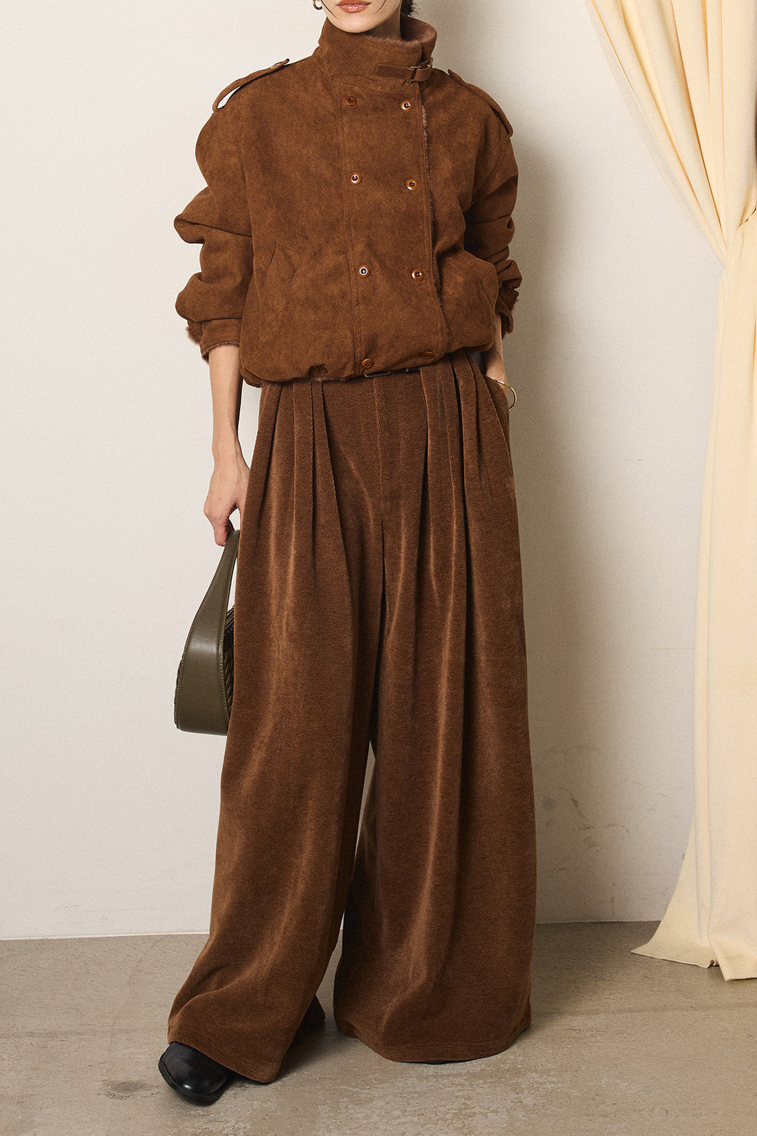 [SET]スタンド襟スウェードライクアウター+ベルトループコーデュロイワイドパンツ(2set)