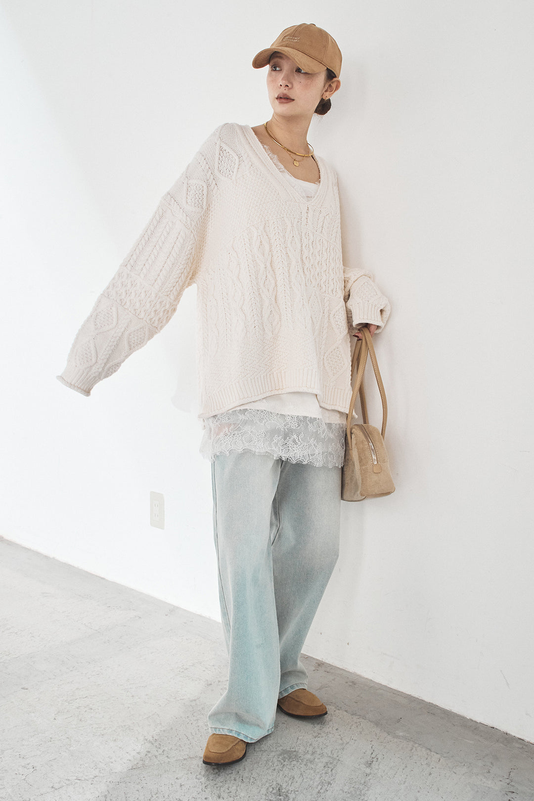 [SET]ケーブルVニットセーター+デニムサイドカットパンツ(2set)