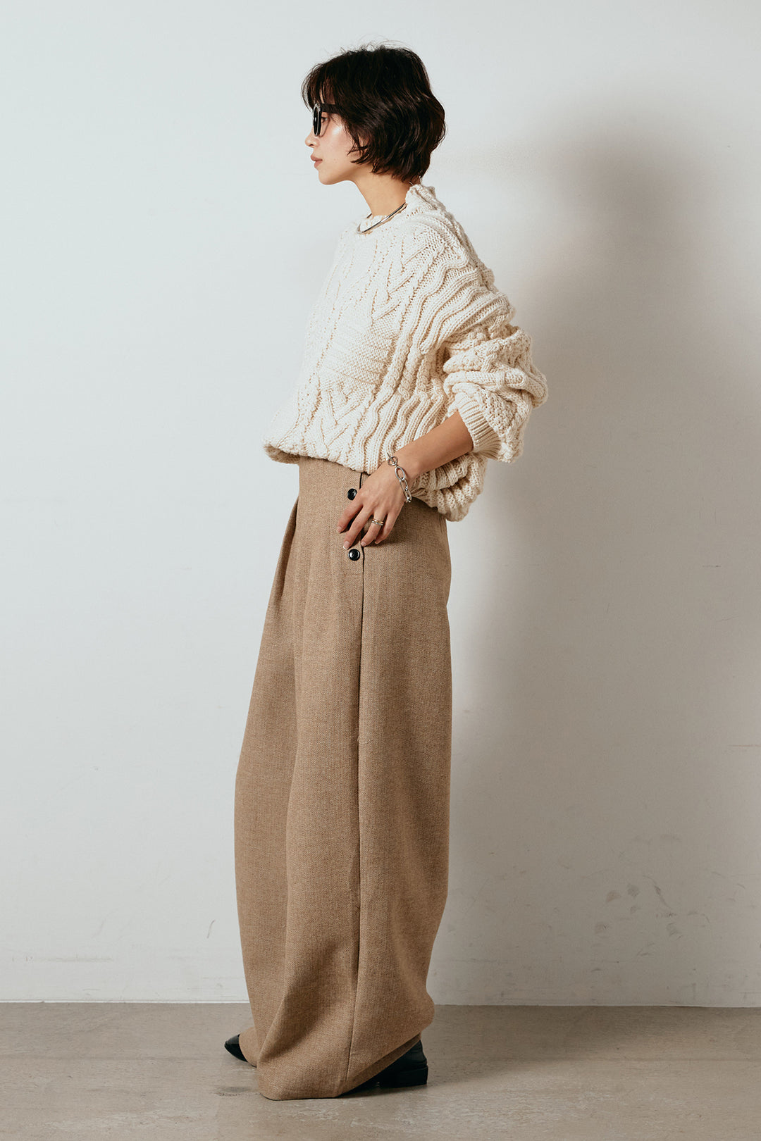 [SET]アラン柄ミックスケーブルニット+サイドボタンツイードタックパンツ(2set)