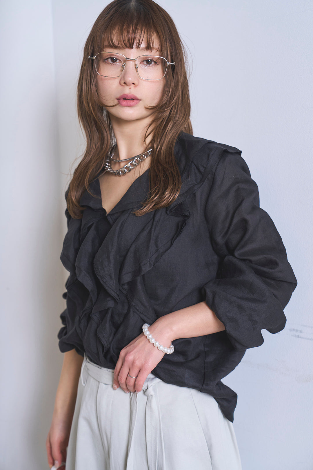 [SET]フリルボタンブラウス+紐ベルト付きカーブワイドパンツ(2set)