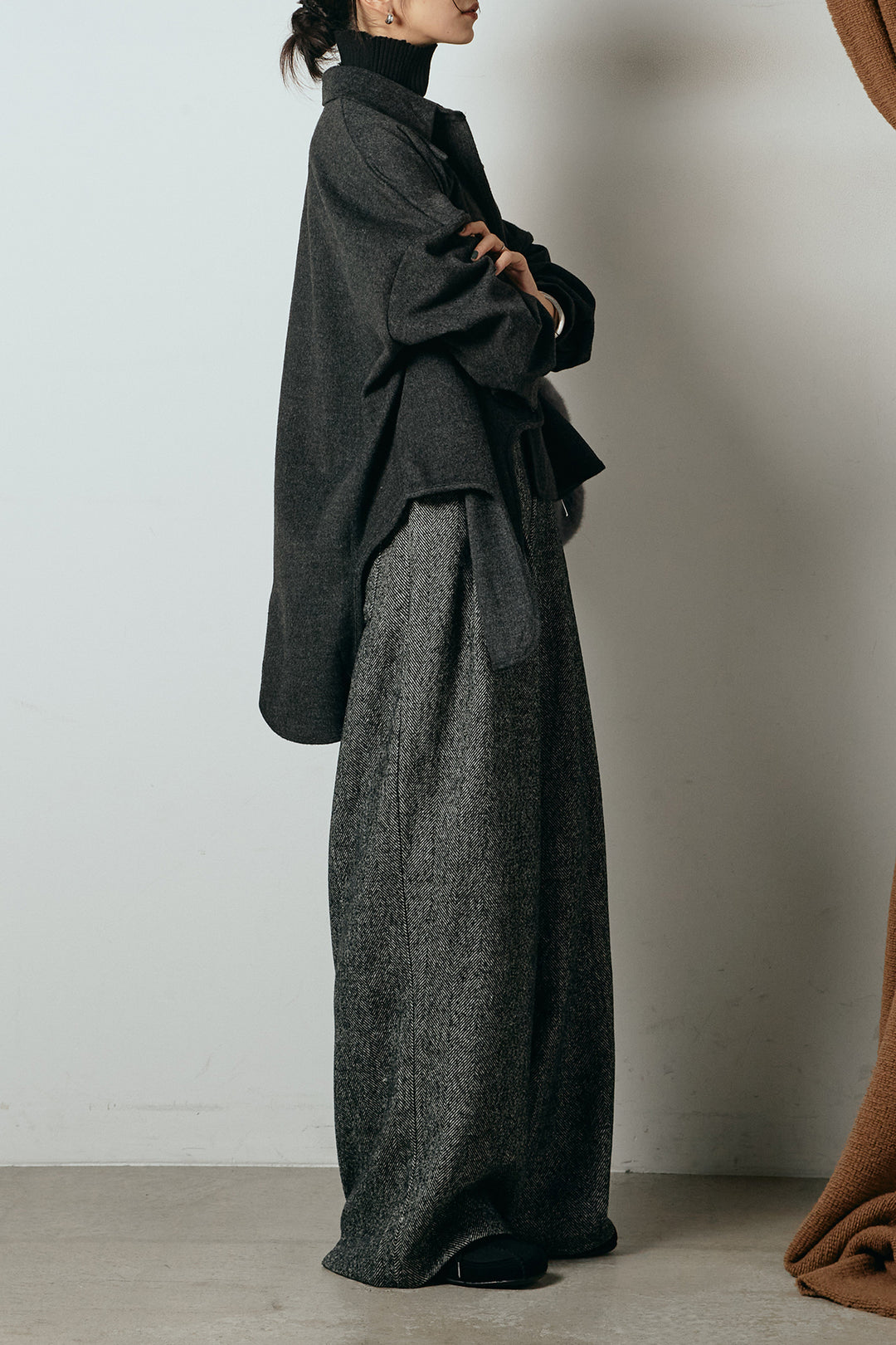 [SET]裾アシンメトリーデザインシャツ+タックツイードワイドパンツ+リブニットシームレスタートルプルオーバー(3set)