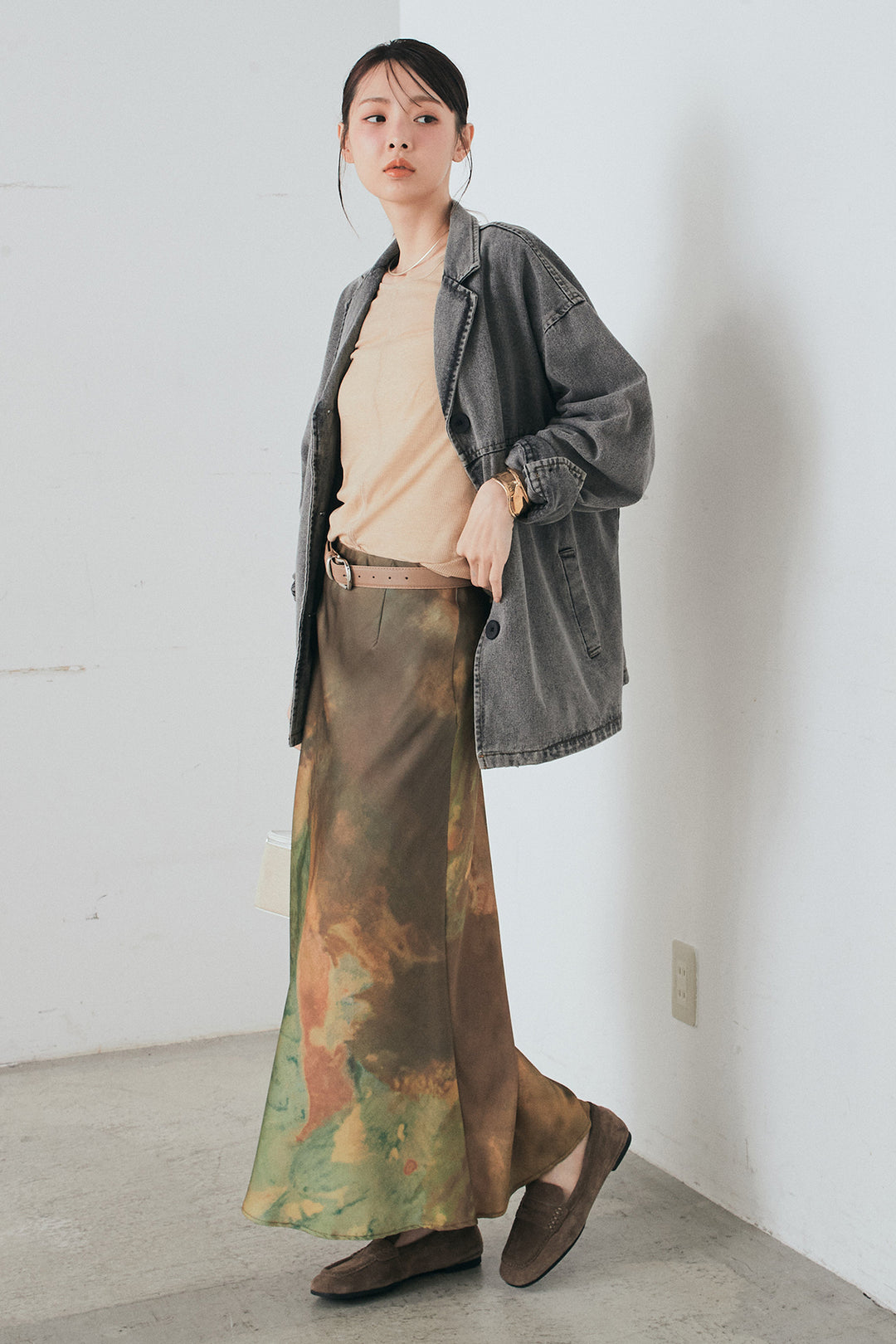 [SET]オーバーデニムジャケット+ニュアンス柄サテンスカート(2set)