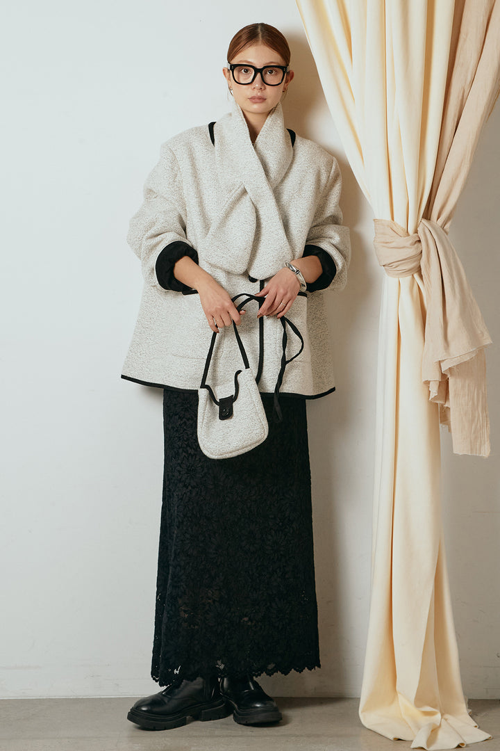 [SET]ノーカラーマフラーバッグ付きアウター+花柄刺繍ベロアフレアスカート(2set)