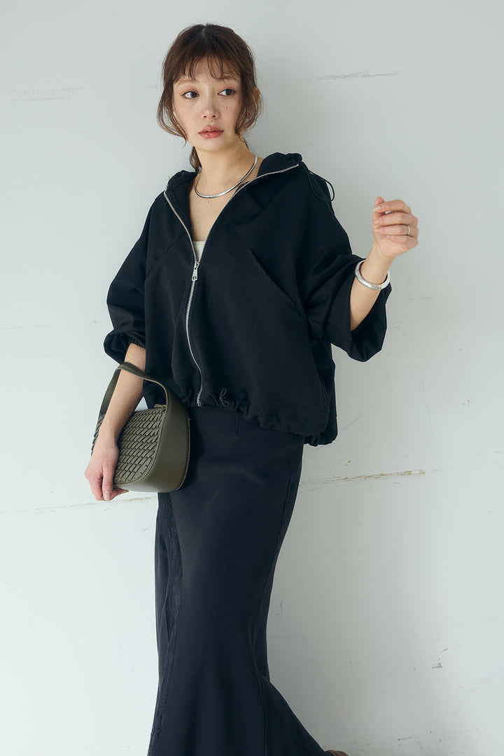 [SET]ネック裾絞りブルゾンアウター+刺繍レースデザインサテンスカート(2set)