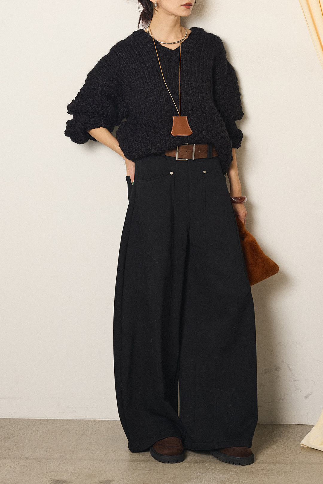 [SET]Vネックハンド編みニットトップス+太ベルト付きスウェットワイドカーブパンツ(2set)
