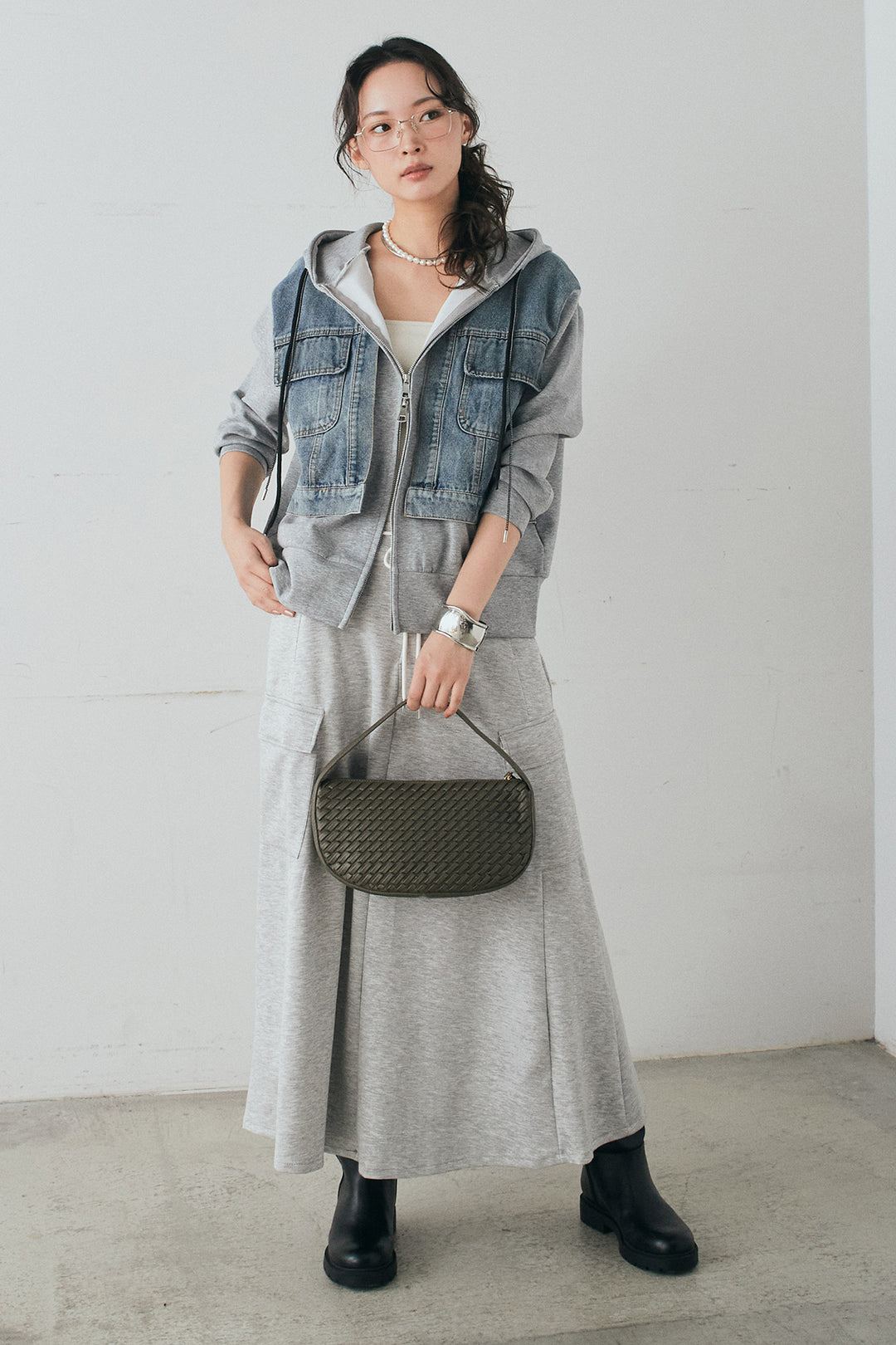 [SET]デニム切替ポンチダブルジップパーカー+リラックススウェットスカート(2set)