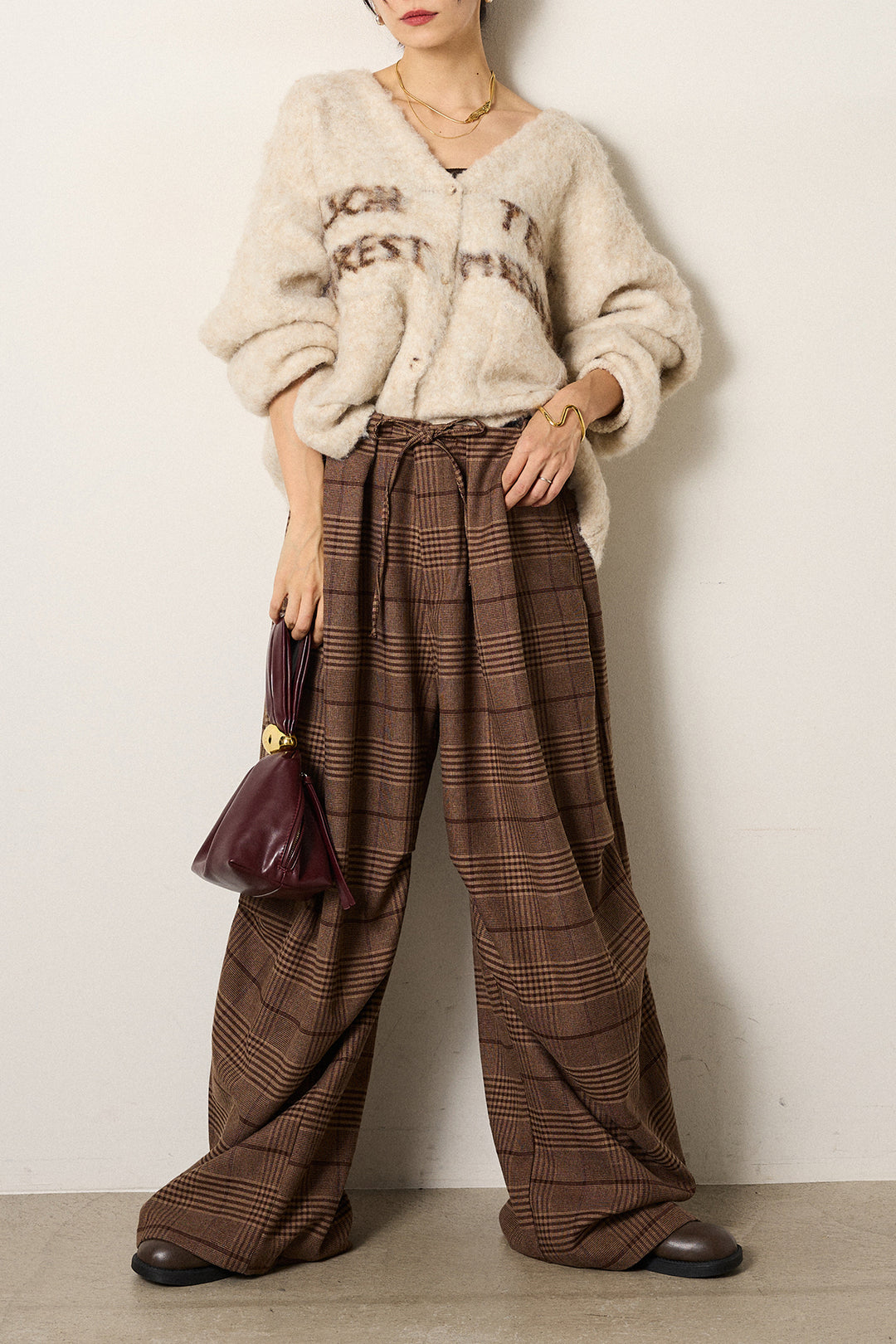[SET]ウール混透かしロゴニットカーディガン+グレンチェックルーズタックパンツ(2set)