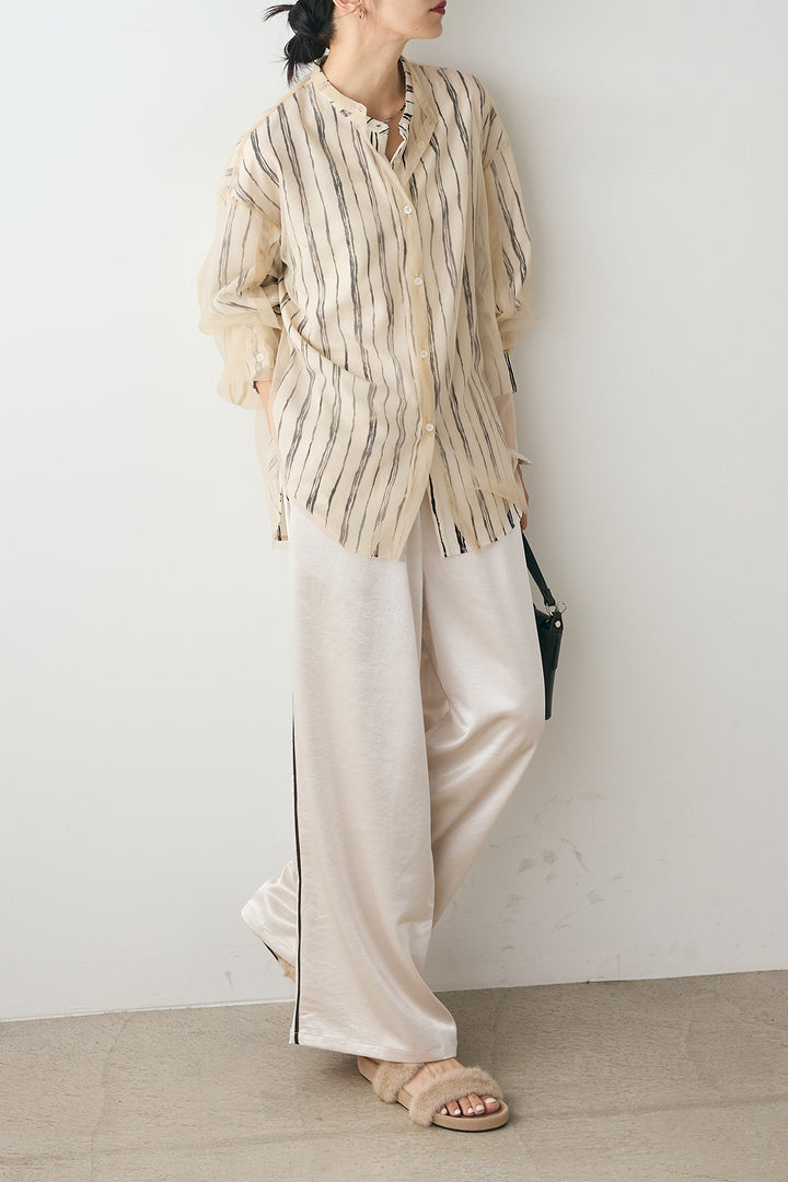 [SET]バンドカラー手書き風ライン柄シャツ+バンドカラー重ねシアーシャツ+サテンサイドラインパンツ(3set)
