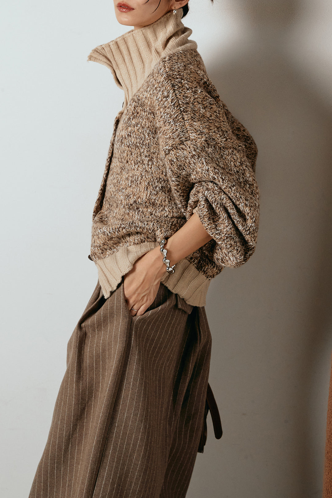 [SET]ハイネックミックスニットカーディガン+ウールライクストライプパンツ(2set)