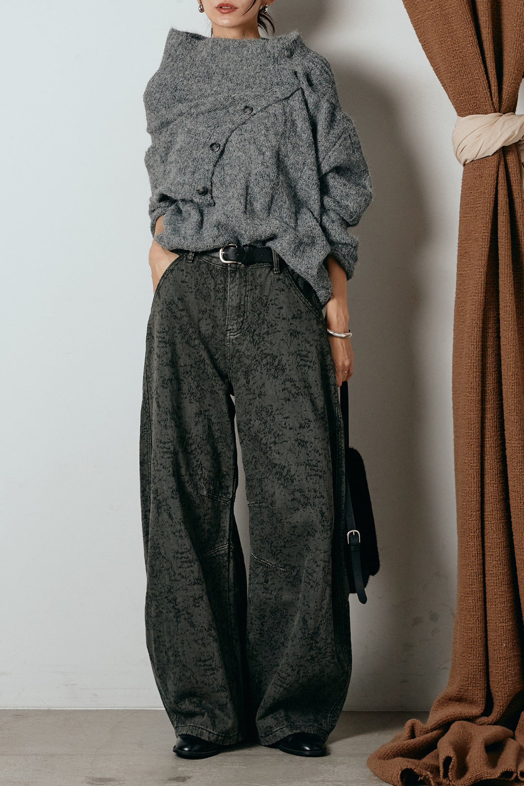 [SET]ケープデザインケーブルニットトップス+ベルト付きニュアンス柄カーブワイドパンツ(2set)