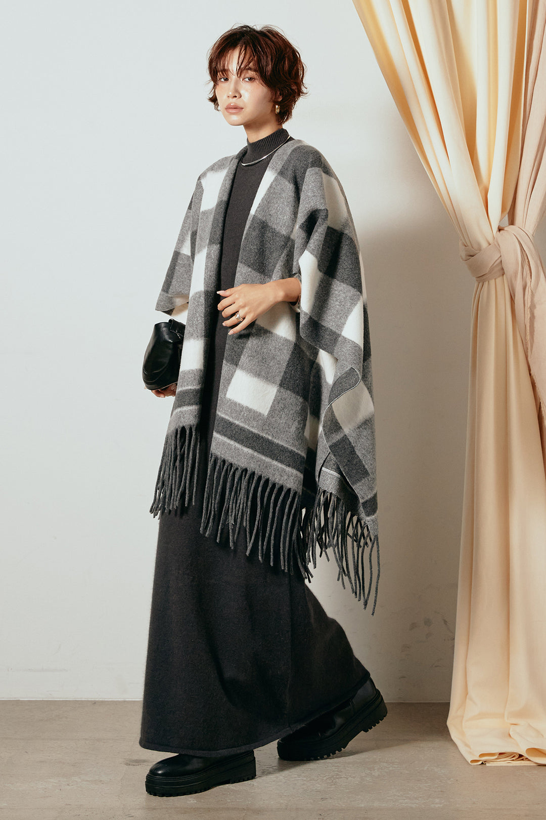 [SET]裾フリンジ柄ポンチョアウター+ノースリーブニットロングワンピース(2set)