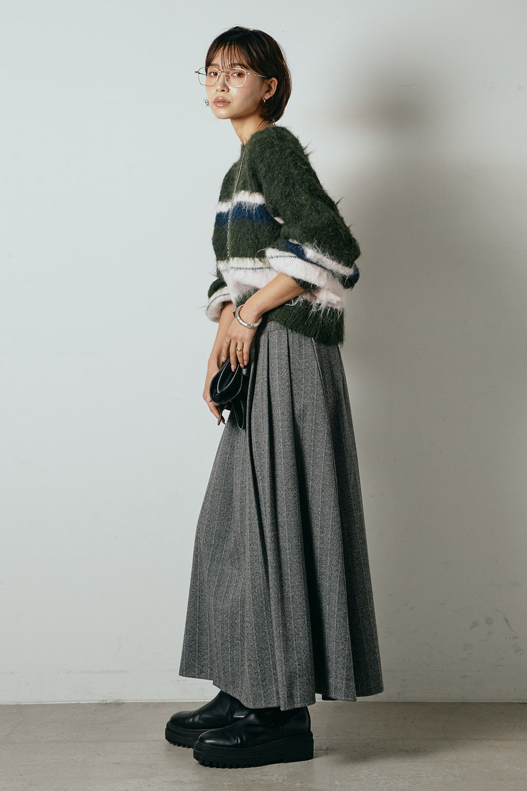 [SET]起毛配色マルチボーダーニットトップス+太ベルト付きヘリンボーンプリーツスカート(2set)