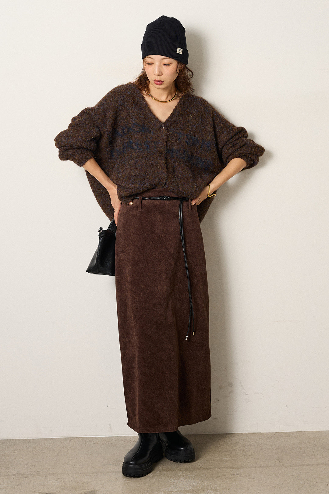 [SET]ウール混透かしロゴニットカーディガン+ロープベルト付きスウェード調スカート(2set)