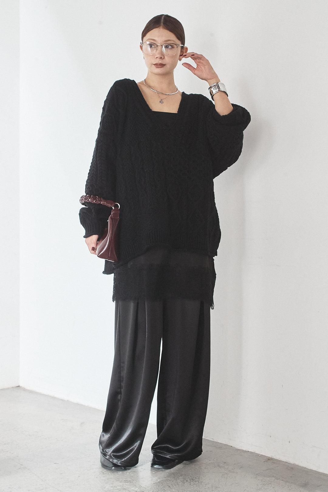 [SET]ケーブルVニットセーター+サテンタックワイドパンツ(2set)