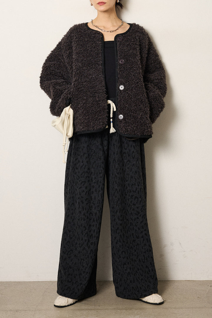 [SET]ノーカラー裏地レオパードボアアウター+レオパードジャガードニットパンツ(2set)