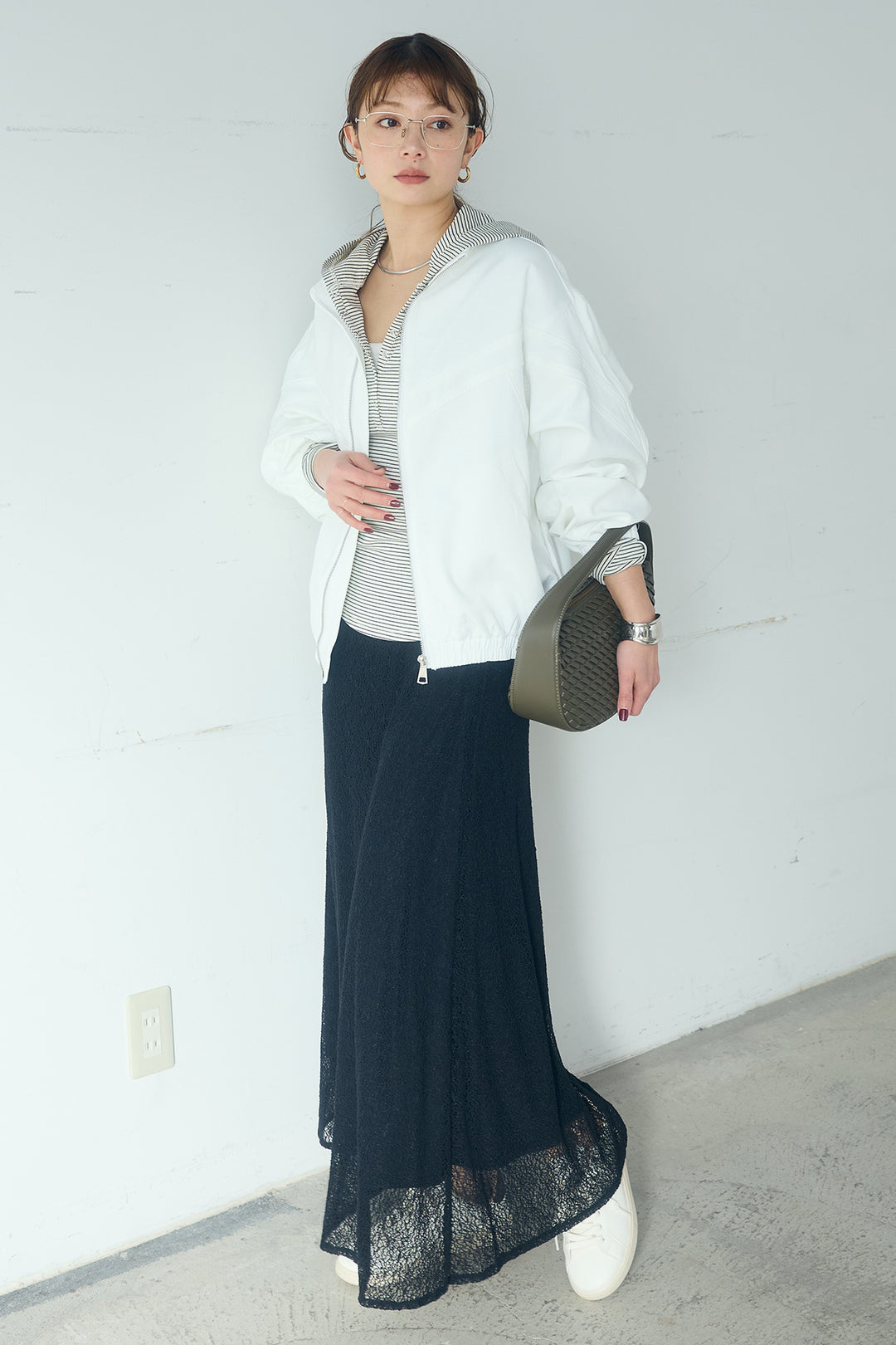 [SET]マルチ切り替えドルマンブルゾン+メッシュ刺繍ロングスカート+ボーダーフーディーロンT(3set)