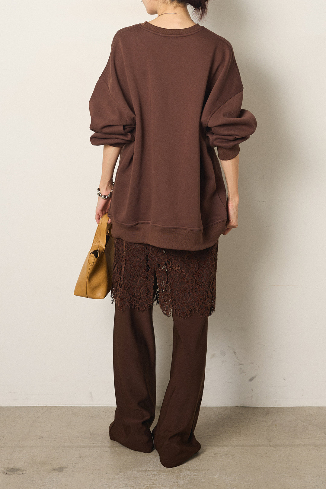 [SET]モノトーンプリントスウェット+レース刺繍レイヤードフレアパンツ(2set)