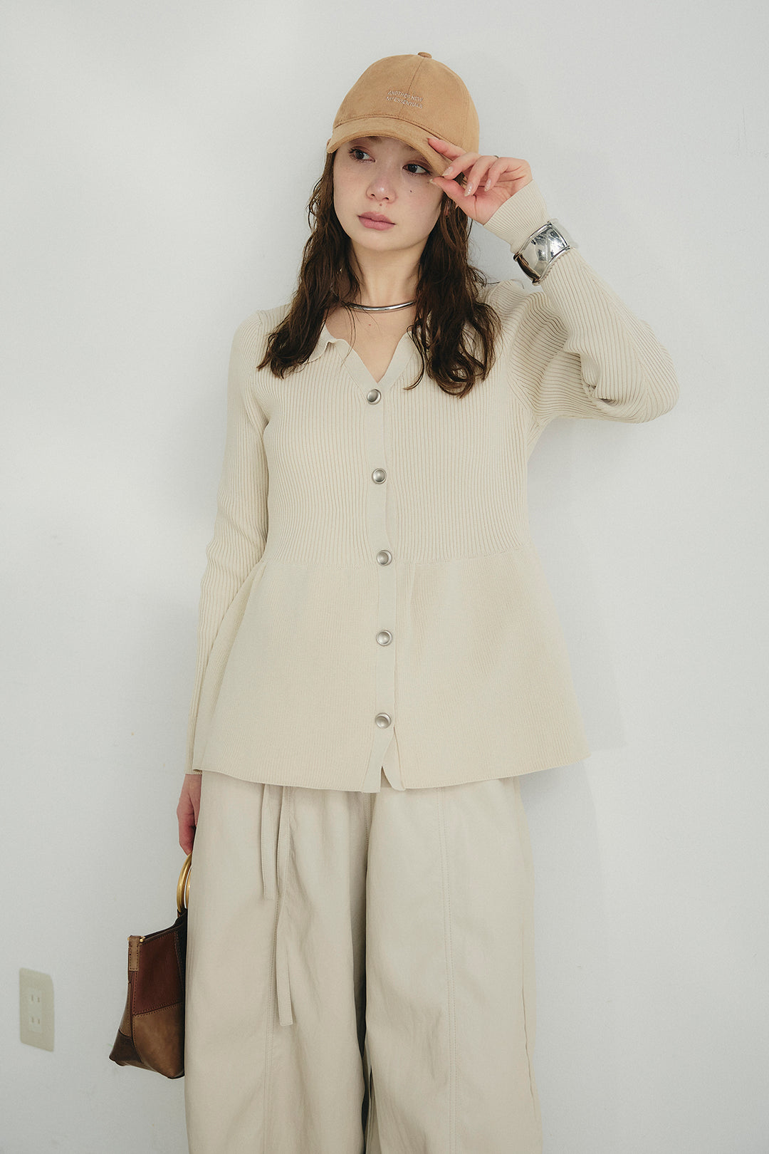 [SET]スキッパーペプラムニット+フェイクレザーカーブワイドパンツ(2set)