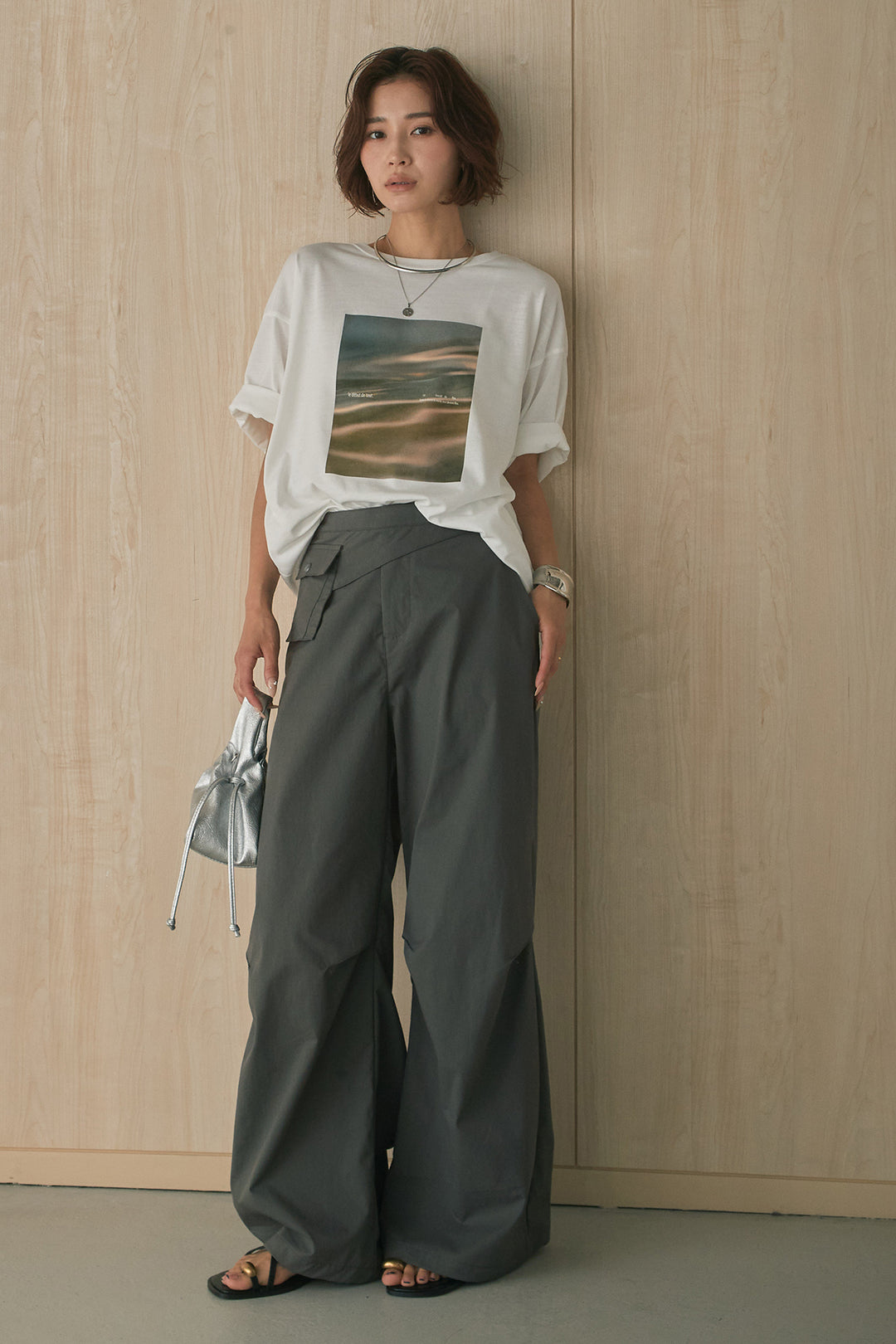 [SET]MarbleプリントTシャツ+ポケットベルト付きニーサイドタックパンツ(2set)