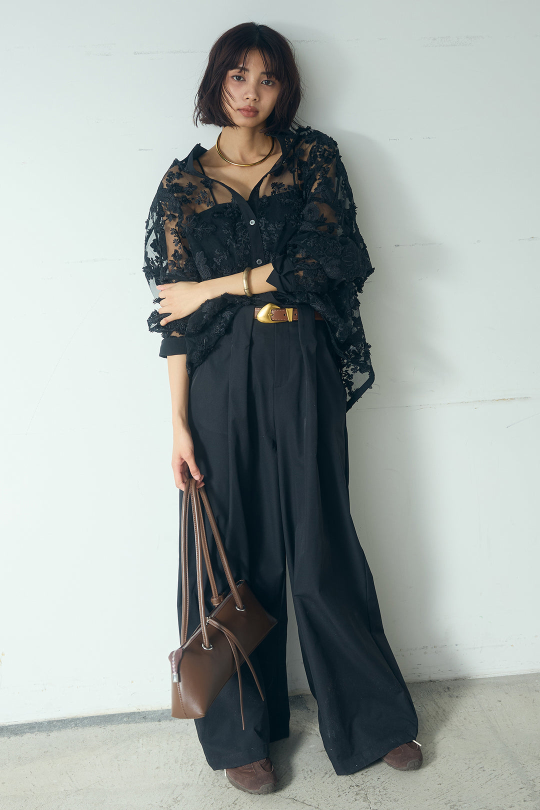 [SET]立体フラワー刺繍レースシャツ+ベルトループデザインハイウエストタックパンツ(2set)