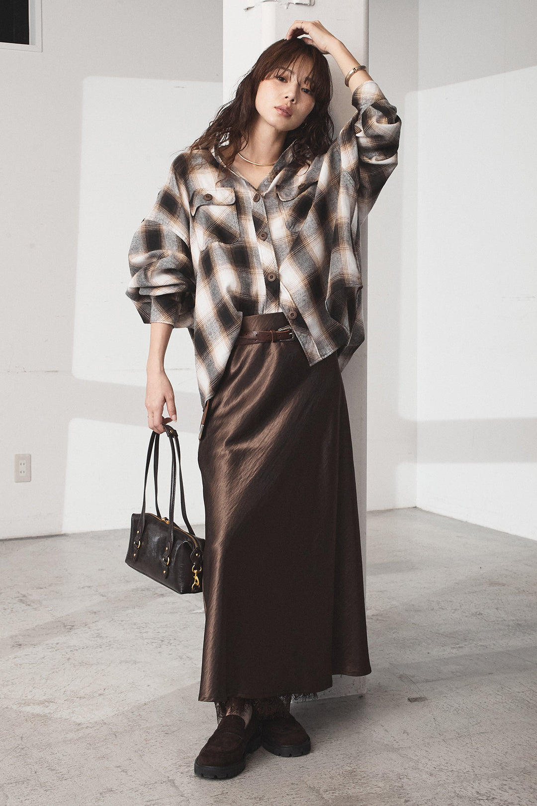 [SET]オンブレーチェックビッグシルエットCPOシャツ+裾レースデザインサテンスカート(2set)