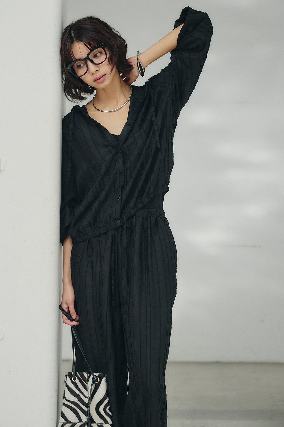 [SET]ストライプジャガードフードシャツ+ストライプジャガードロングイージーパンツ(2set)