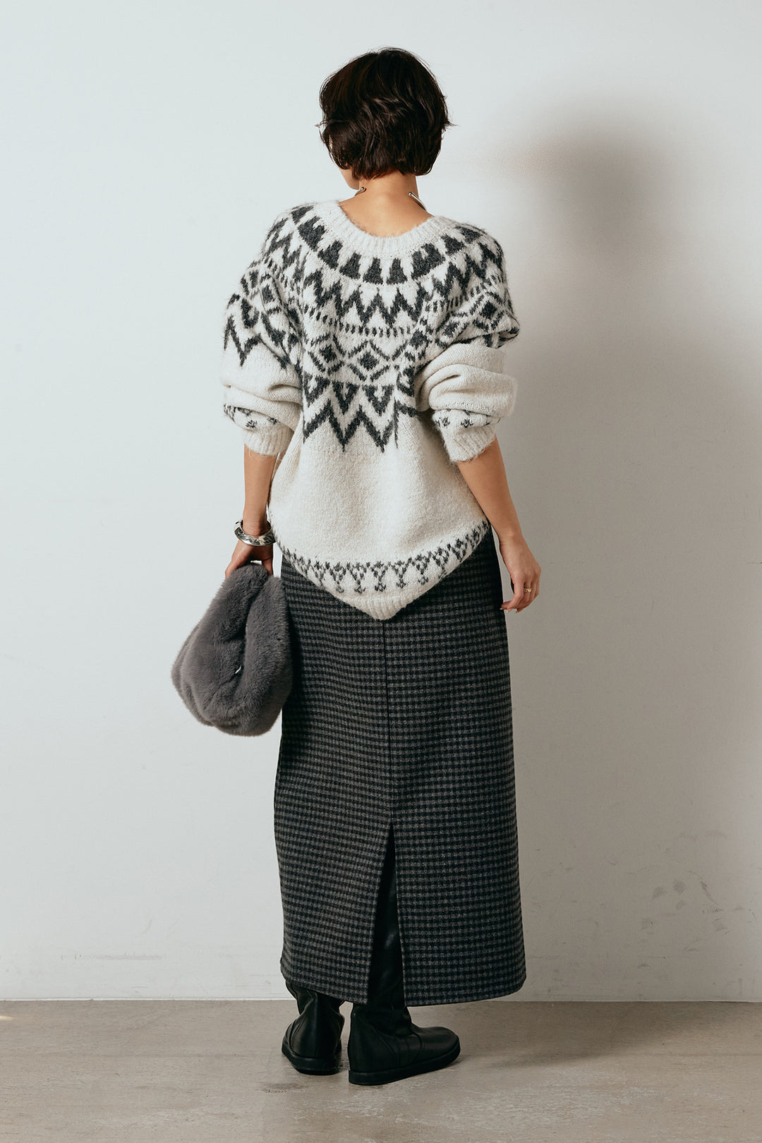 [SET]ノルディック柄Uネックプルオーバー+スエード調ベルト付きチェックナロースカート(2set)