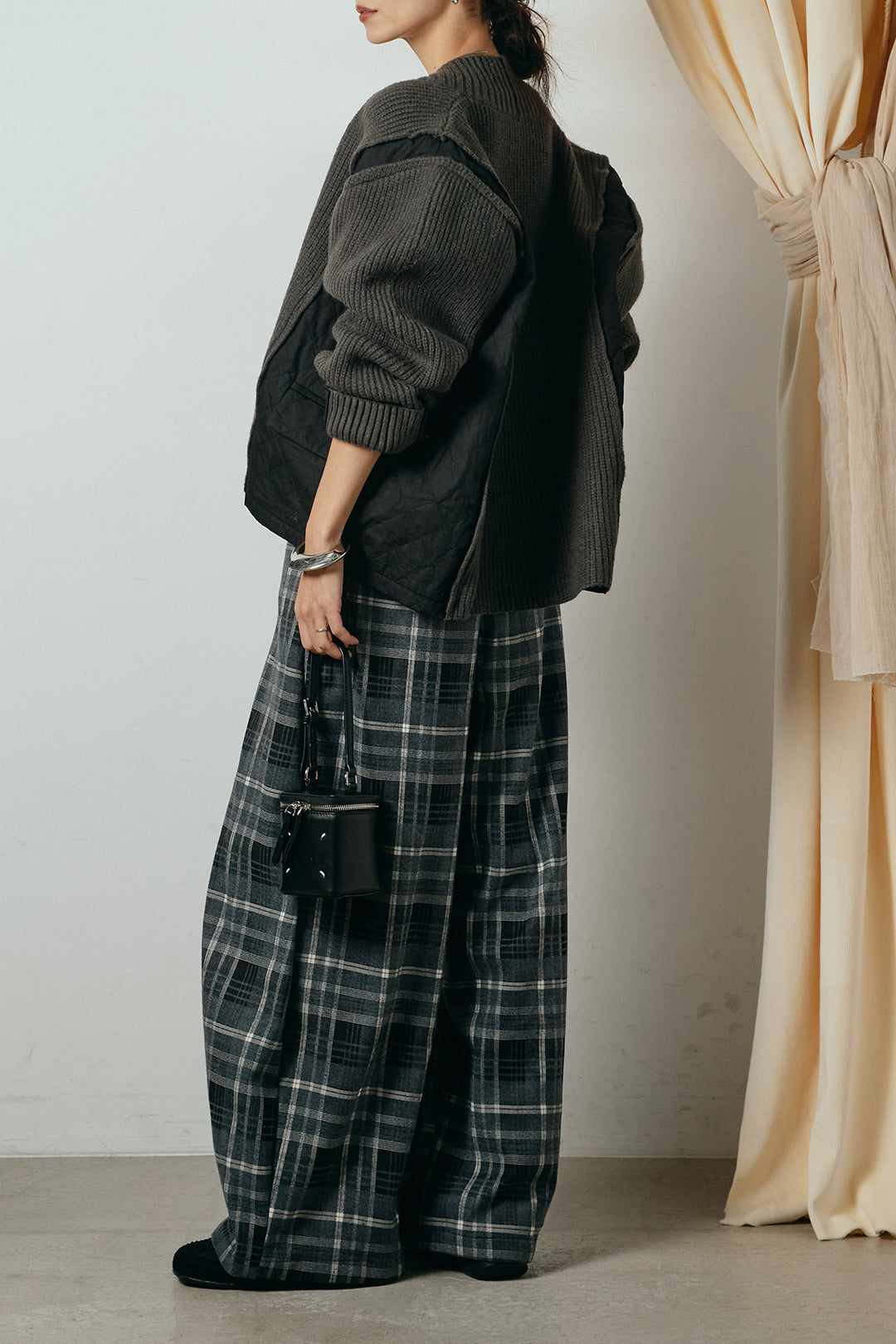 [SET]キルティング切り替えニットカーディガン+ベルト付きタータンチェックカーブワイドパンツ(2set)