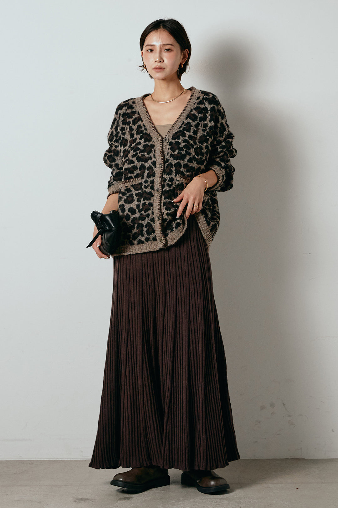[SET]ステッチデザインレオパードニットカーディガン+リブニットフレアスカート(2set)