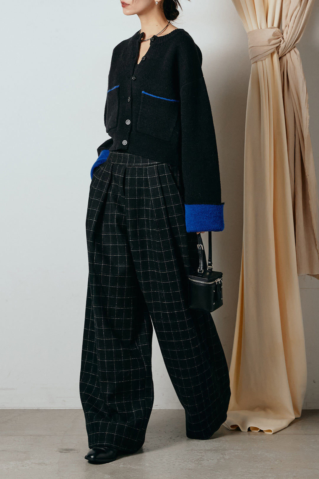 [SET]アルパカタッチダブルフェイスカーディガン+ウールライクチェックタックパンツ(2set)