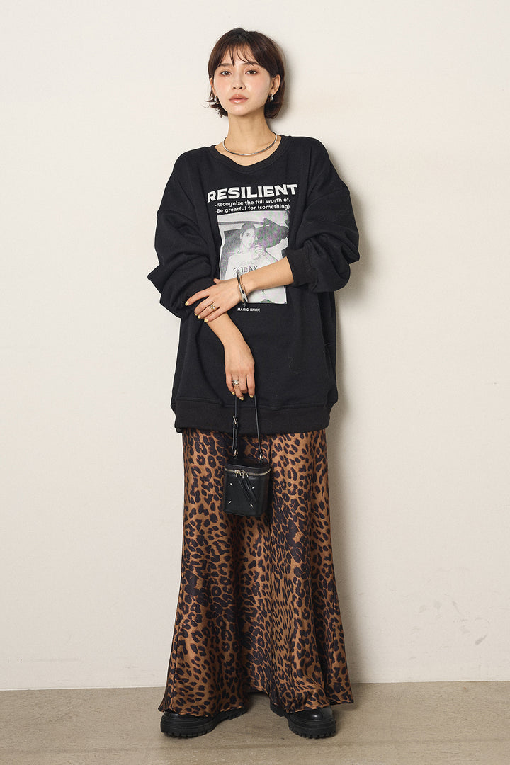 [SET]モノトーンプリントスウェット+レオパード柄サテンスカート(2set)