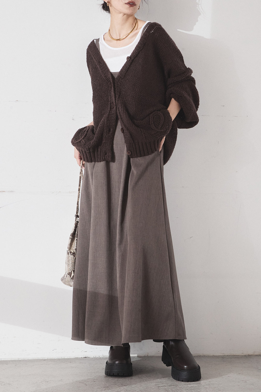 [SET]コード刺繍リラックスニットカーディガン+フレアリラックスキャミワンピース(2set)