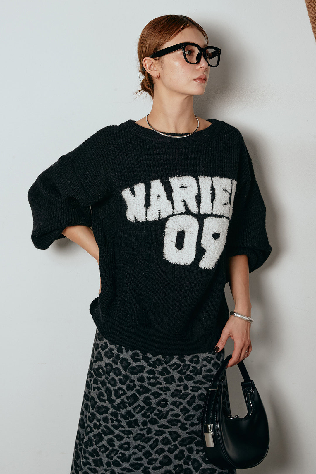 [SET]ロゴジャガードニットトップス+レオパードロングスカート(2set)