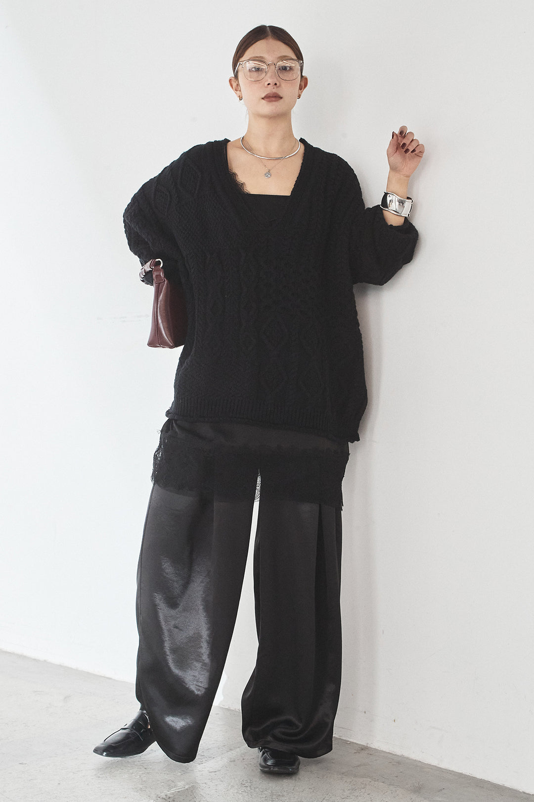 [SET]ケーブルVニットセーター+サテンタックワイドパンツ(2set)