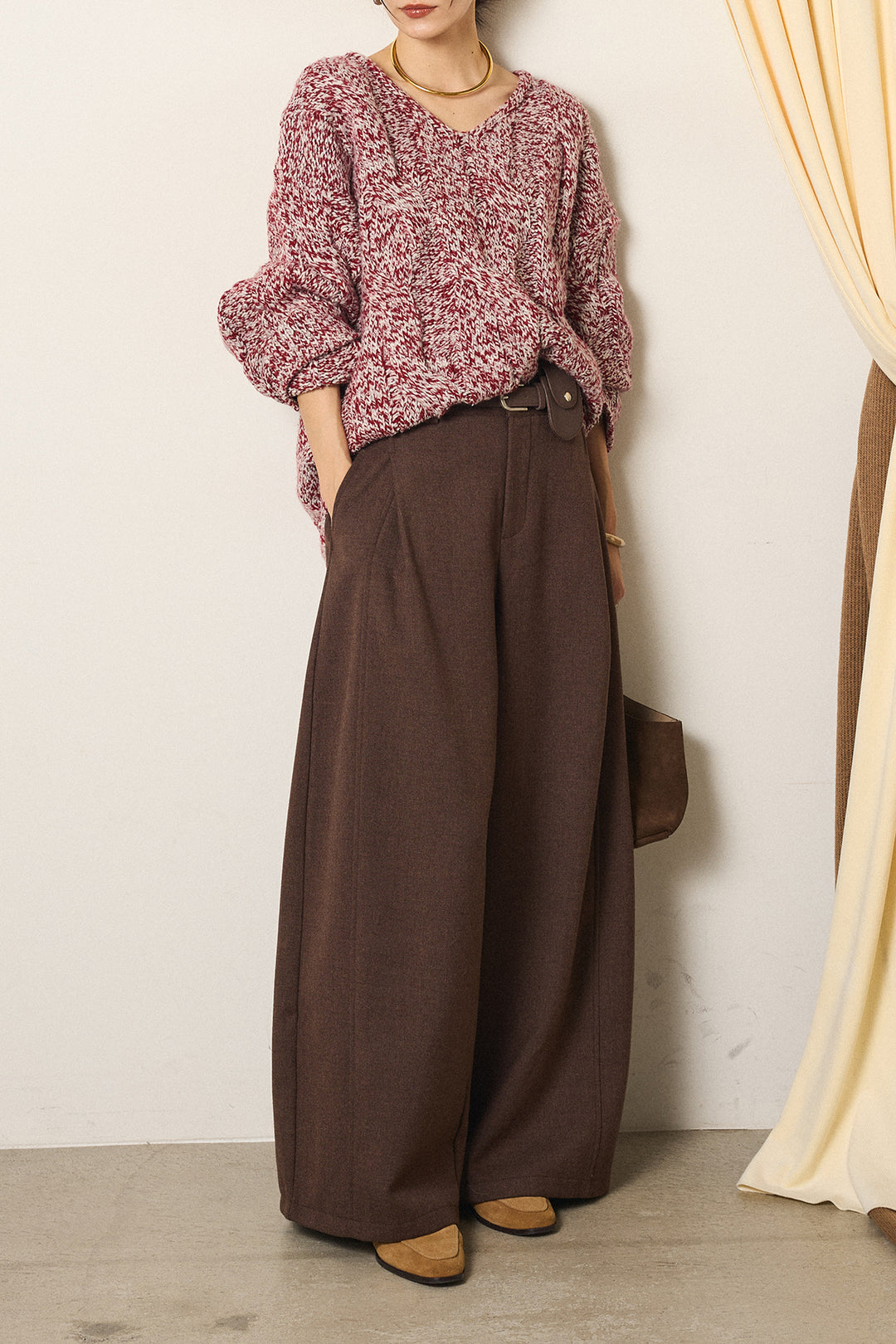 [SET]Vネックミックス編みニットトップス+ポーチベルト付きカーブパンツ(2set)