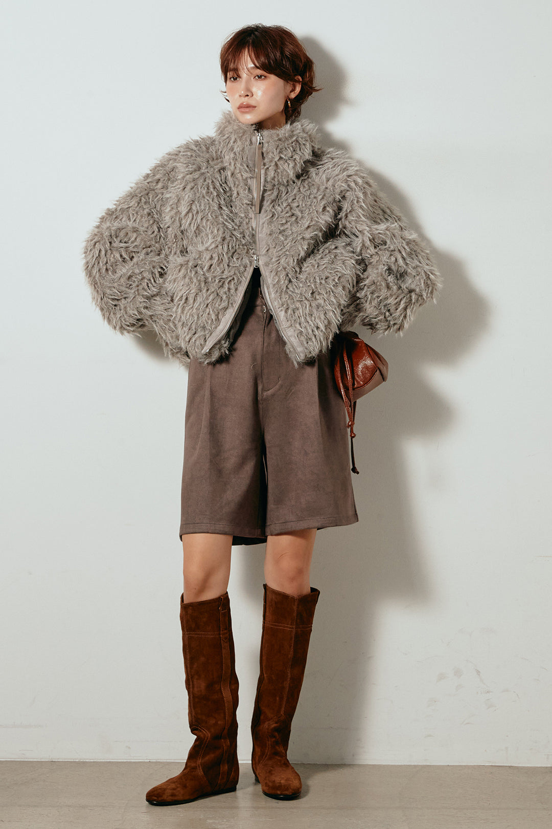 [SET]ミックスシープファースタンドブルゾン+フェイクスウェードハーフパンツ(2set)