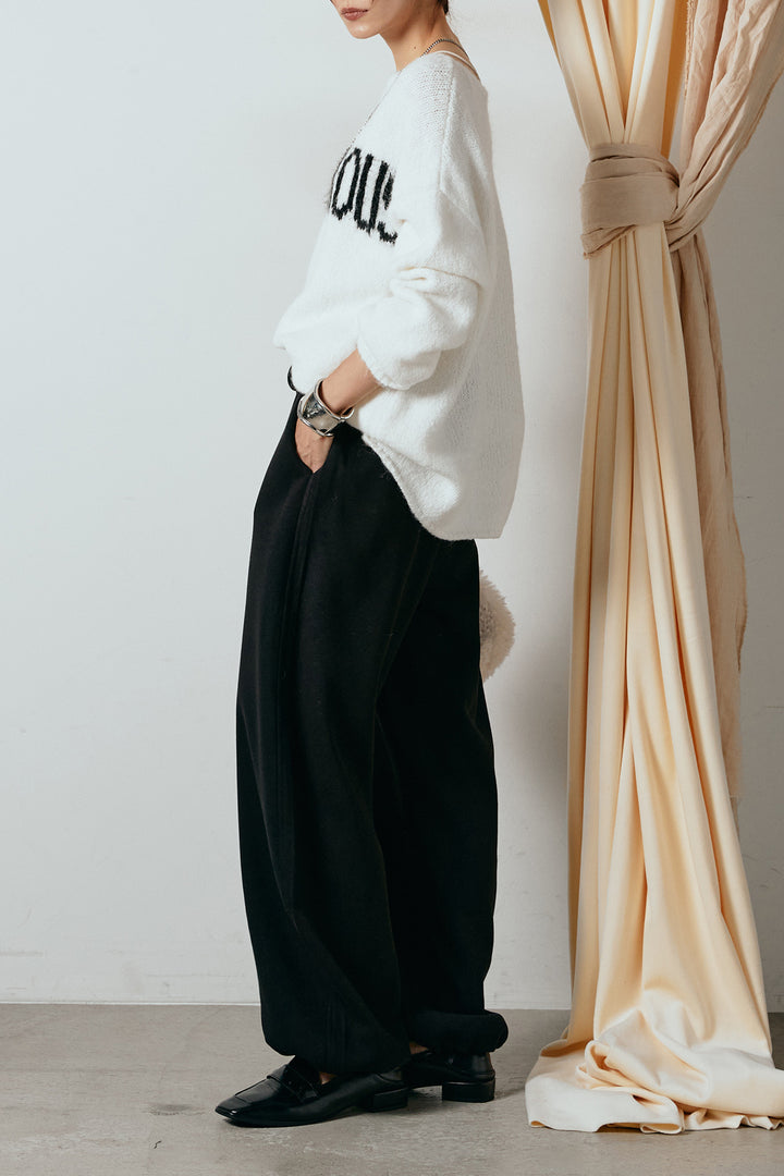 [SET]フロントロゴデザインニットトップス+スウェットワイドカーブパンツ(2set)